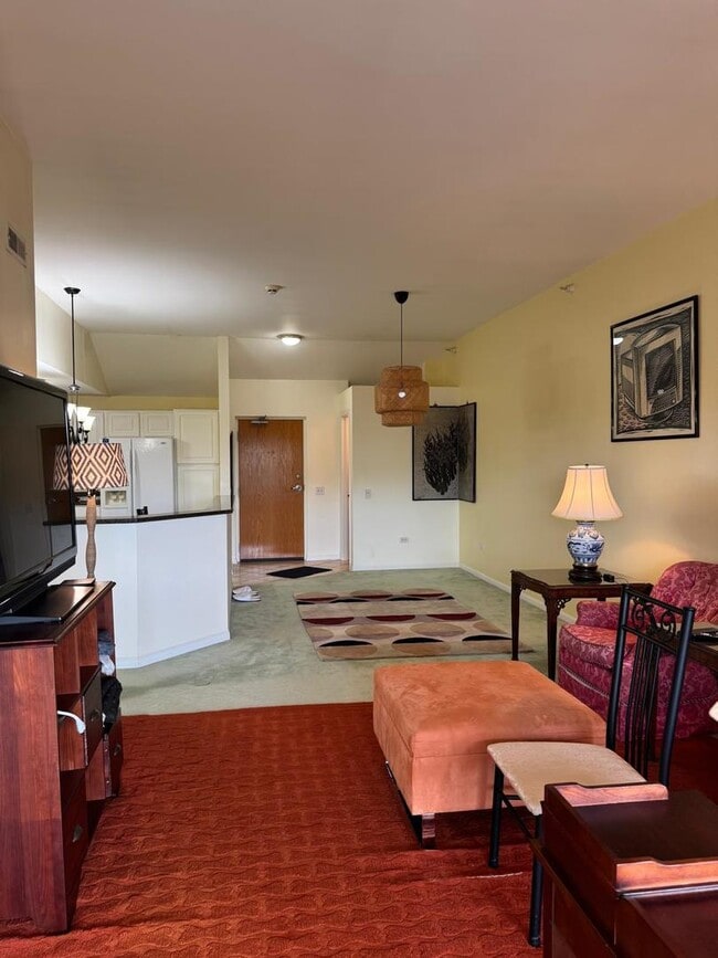 Building Photo - 2020 St Regis Dr