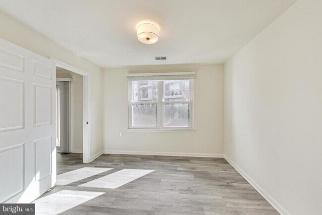 Building Photo - 15300 Diamond Cove Terrace