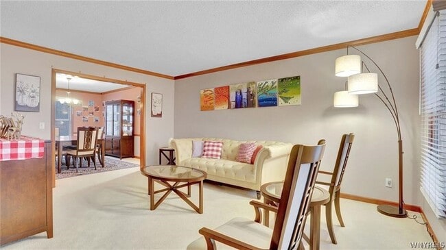 Building Photo - 83 Huntingwood Dr