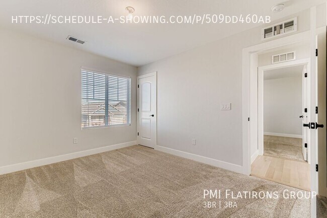 Building Photo - 5372 Warrior St