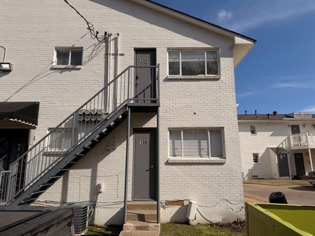 Building Photo - 4115 Douglas Ave