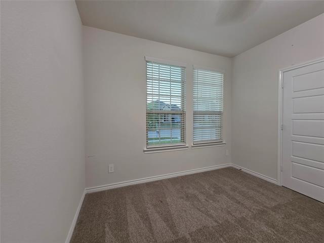 Building Photo - 10108 Boxwood Wy