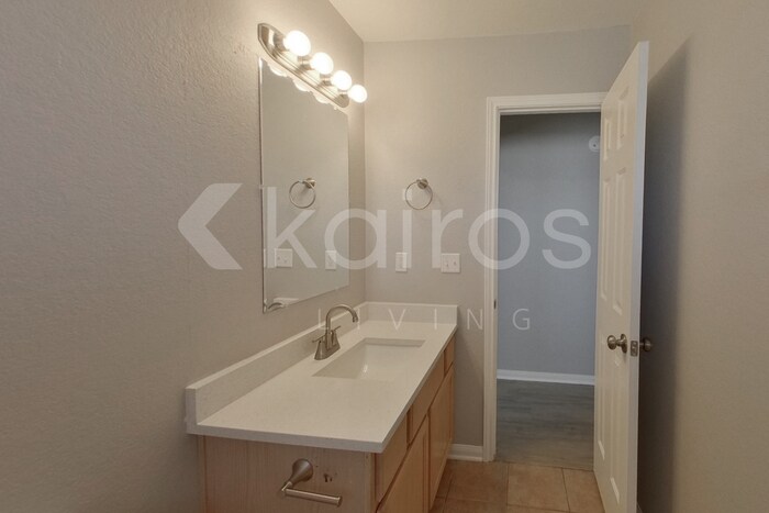 Building Photo - 405 Abu Bakar Dr