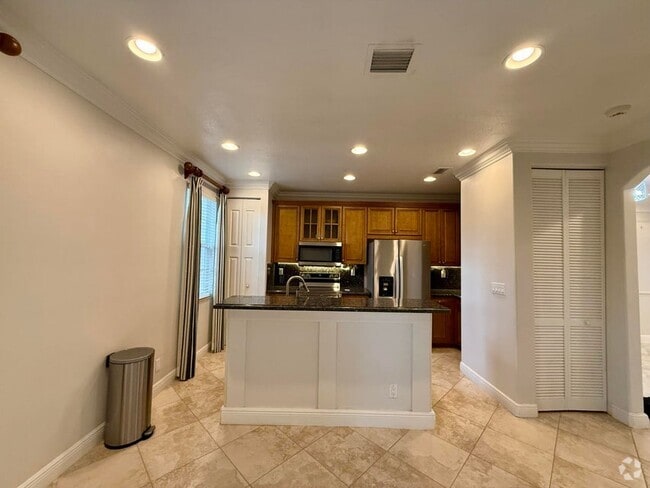 Building Photo - 7447 Briella Dr