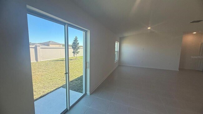 Building Photo - 4742 Katrina Dr