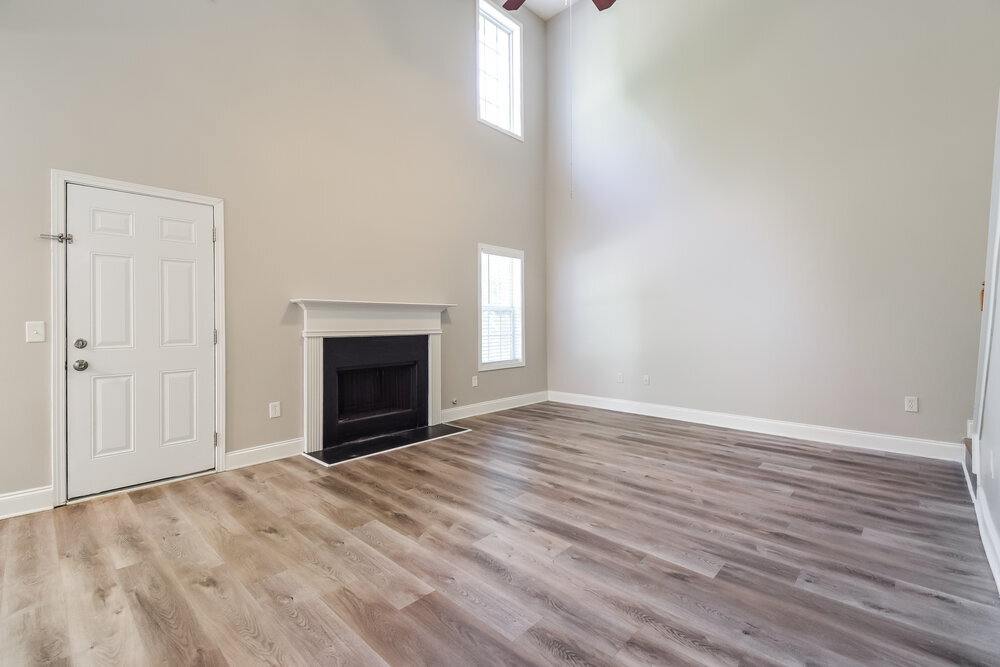 Building Photo - 4580 Ferncrest Pl