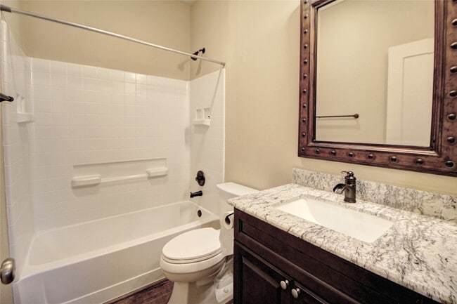 Building Photo - 26152 Avenue E