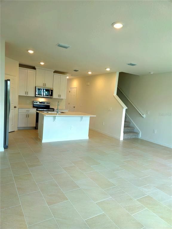 Building Photo - 16305 Bird of Paradise Ave