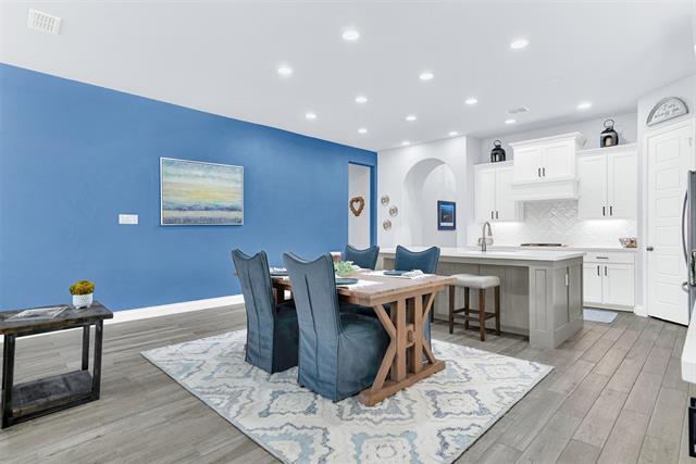 Building Photo - 917 Queens Lk Trl