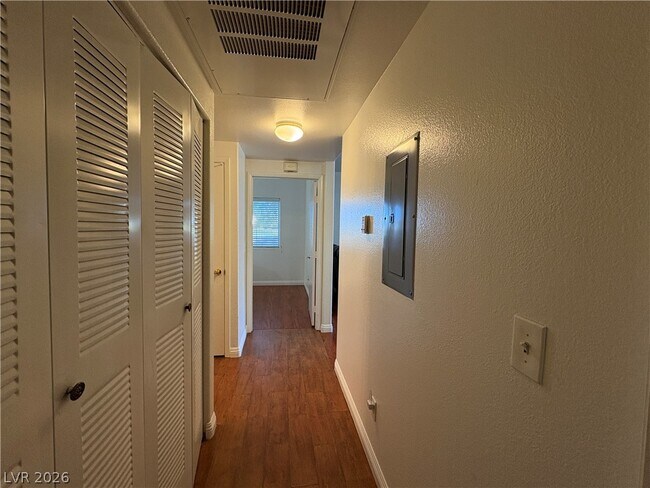 Building Photo - 5655 E Sahara Ave