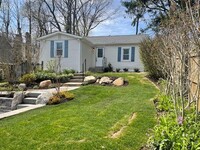 Building Photo - 42 Westbury Dr