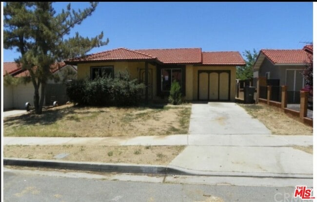 Primary Photo - 2912 Mohawk Rd