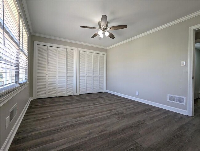 Building Photo - 970 Bridgegate Dr NE