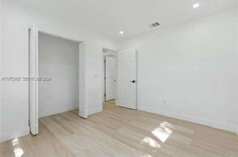 Building Photo - 5701 SW 41st St