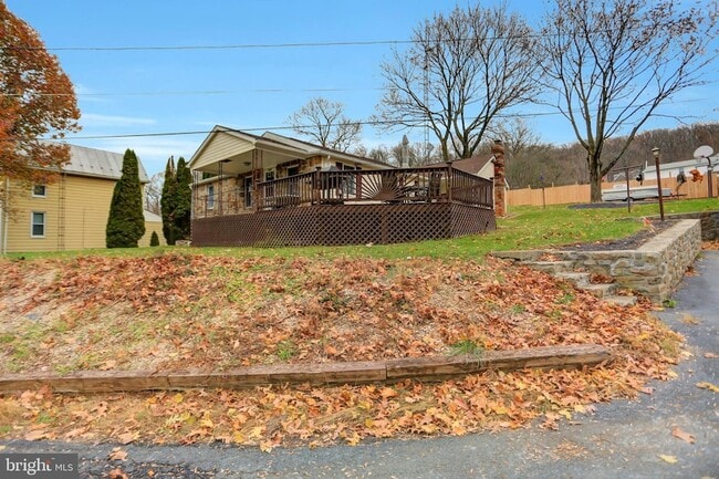 Building Photo - 24414 Graham Ave