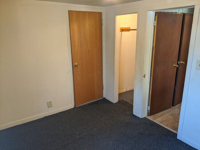 Building Photo - 1520 N 3rd Ave