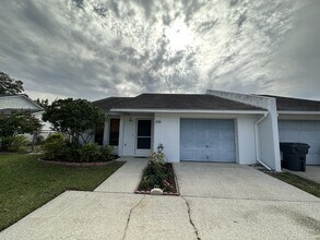 Building Photo - North Lakeland 1/2 Duplex For Rent