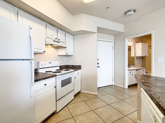 Building Photo - North Quarter of Downtown Orlando, convenient to Ivanhoe District
