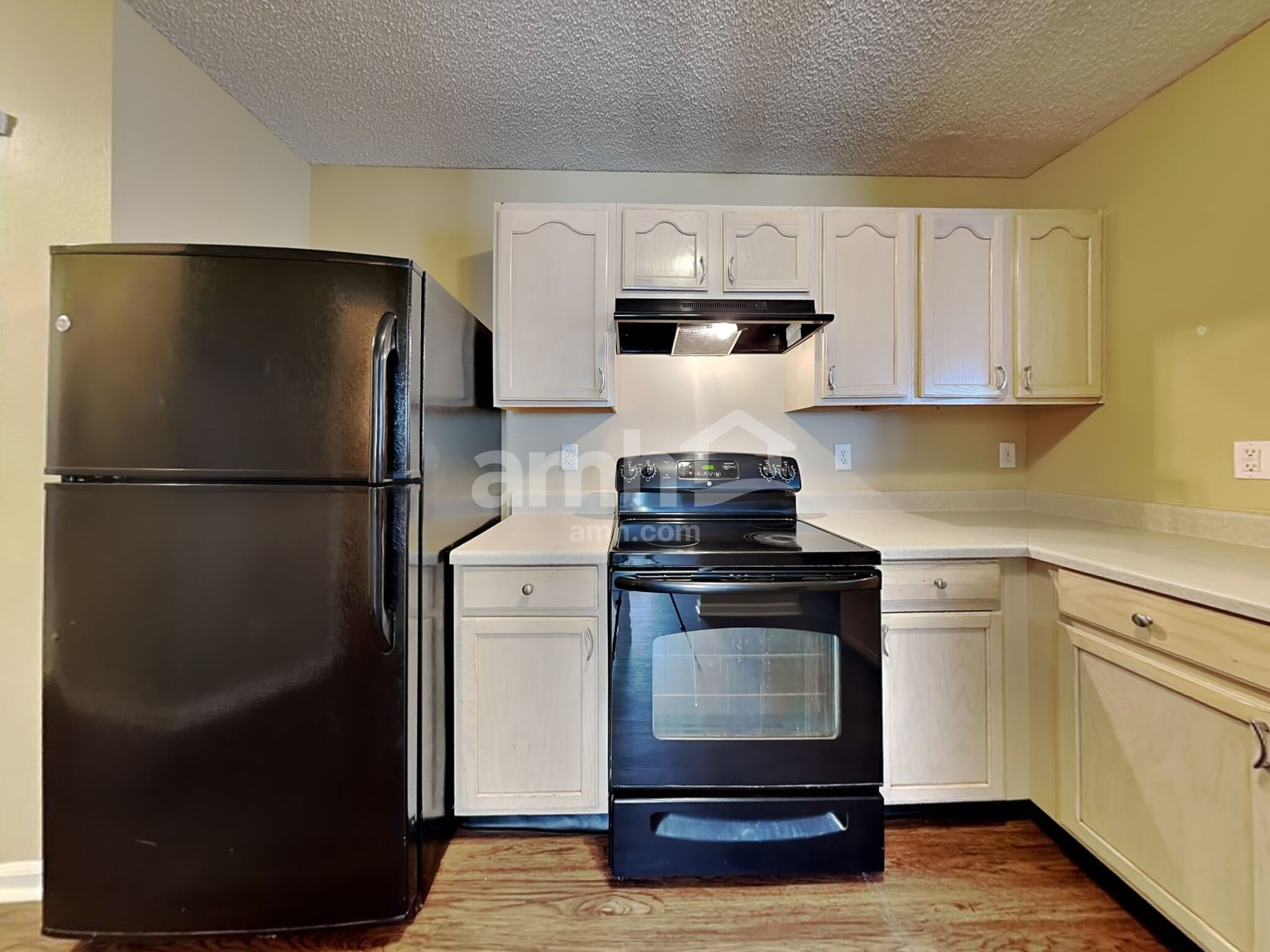 Building Photo - 10628 Glenayr Dr