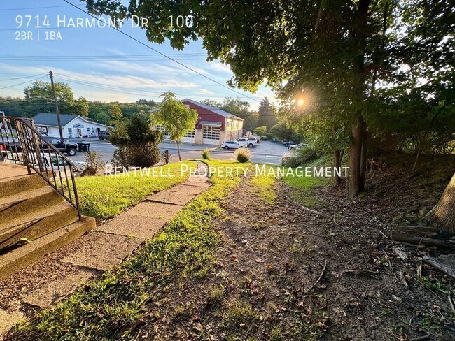 Building Photo - 9714 Harmony Dr