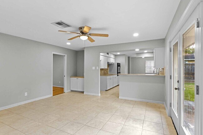 Building Photo - 5638 Spellman Rd