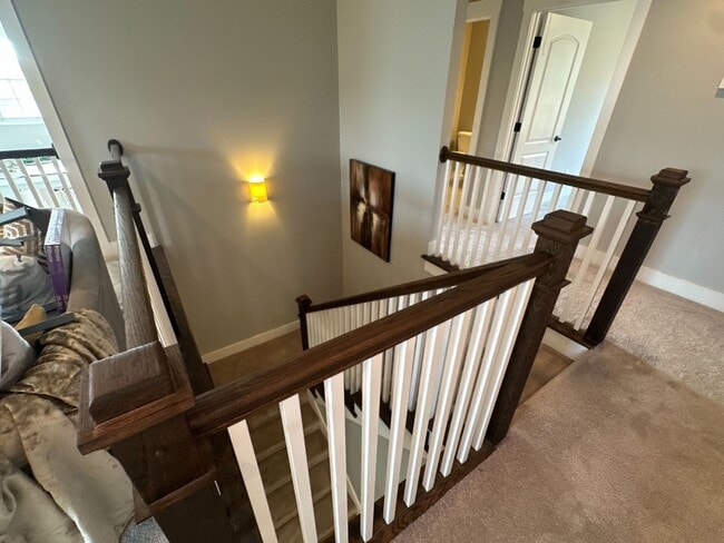 Building Photo - 1013 Edgewater Ln