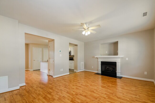 Building Photo - 3824 Lodgepole Ln