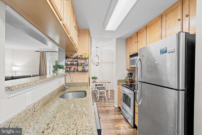 Building Photo - 15500 Horseshoe Ln