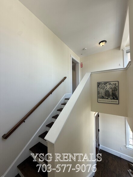 Building Photo - 2 Alleghany St