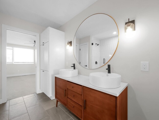 Building Photo - 1159 N 4th St