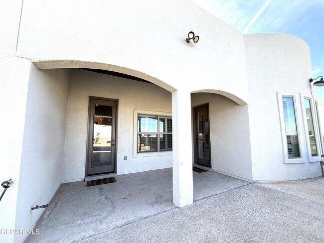 Building Photo - 7467 Smugglers Gulch Ct