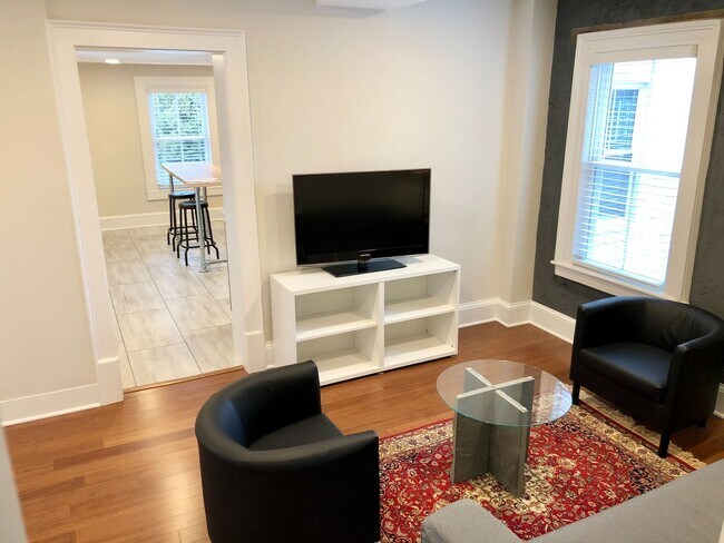 Building Photo - 143 Eastern Drive