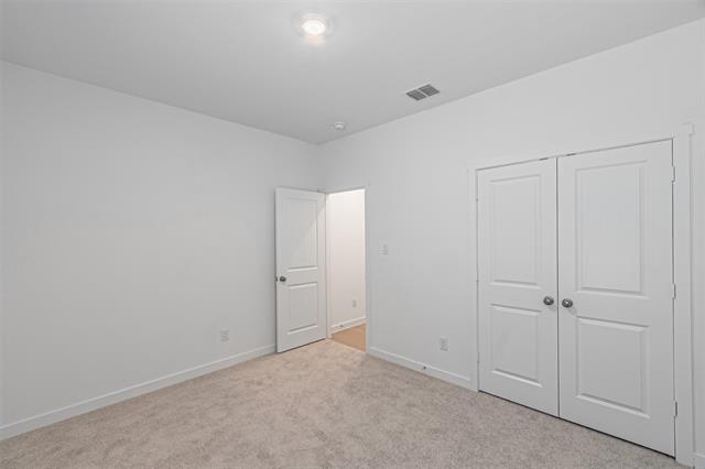 Building Photo - 10005 Warlander Dr