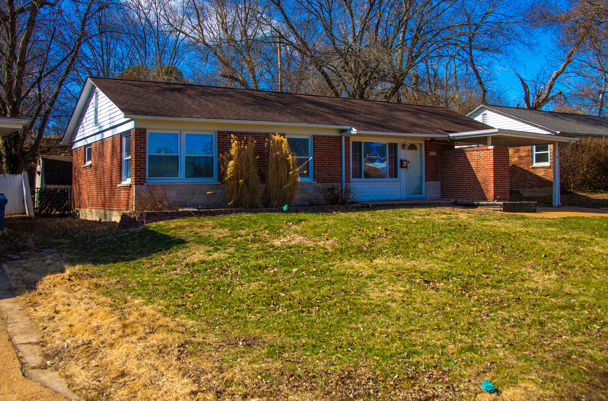 Building Photo - 4440 Turquoise Dr