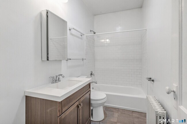 Building Photo - 64 Brownell St