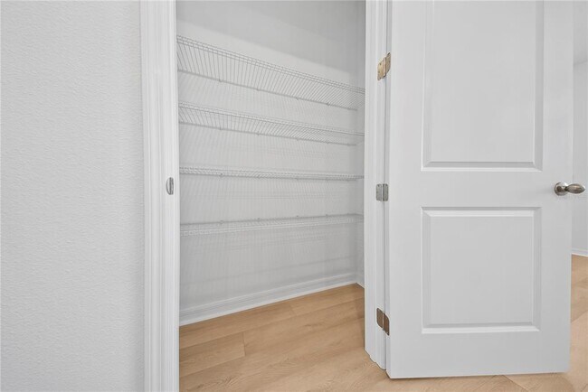 Building Photo - 17538 Northlake Grv Dr