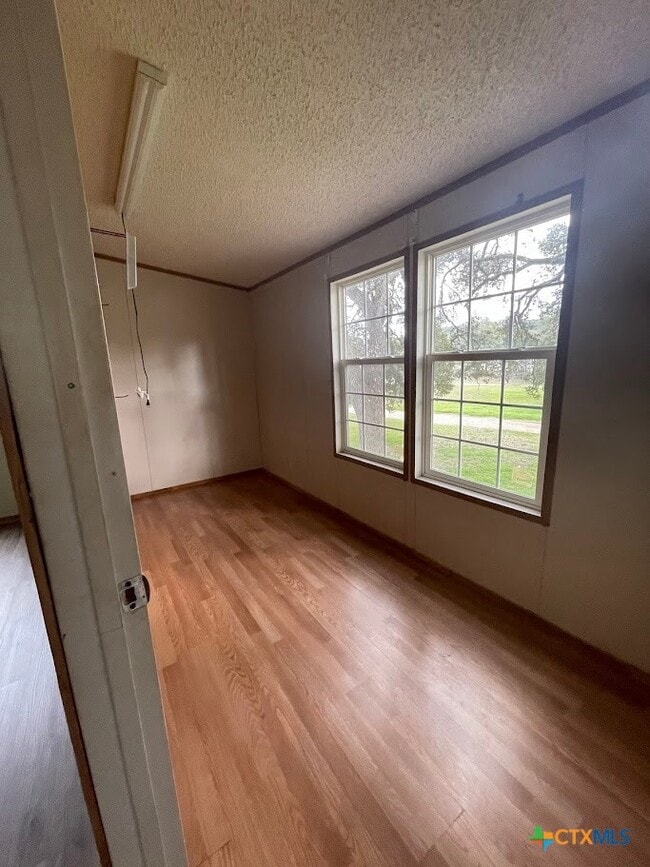 Building Photo - 1201 Island View Dr