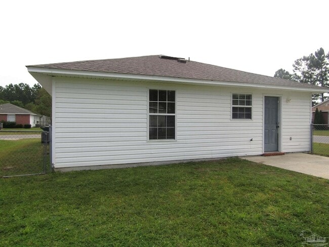 Building Photo - 509 Wood Crest Way