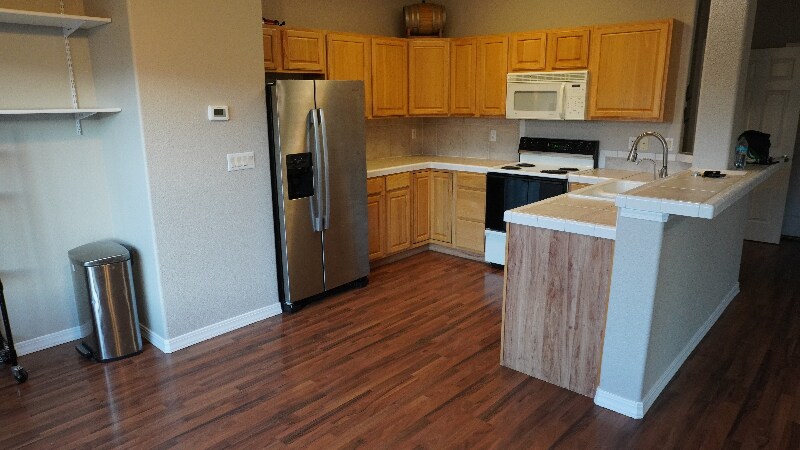 Building Photo - 3610 Ensenada Dr