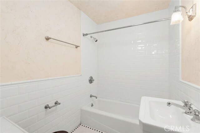 Building Photo - 17501 Castellammare Dr