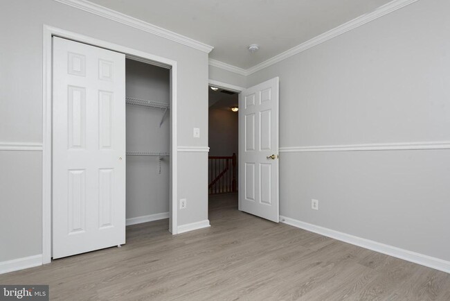 Building Photo - 8984 Harrover Pl