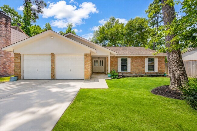 Building Photo - 2114 River Village Dr