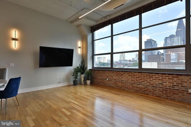 Building Photo - 2200 Arch St