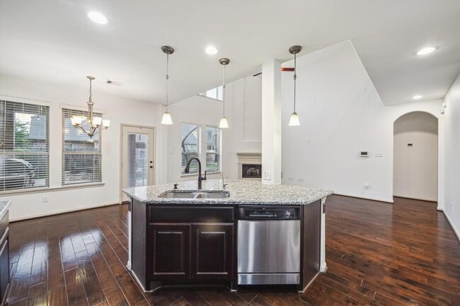 Building Photo - 29146 Crested Butte Dr