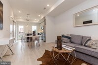 Building Photo - 1241 N 27th St