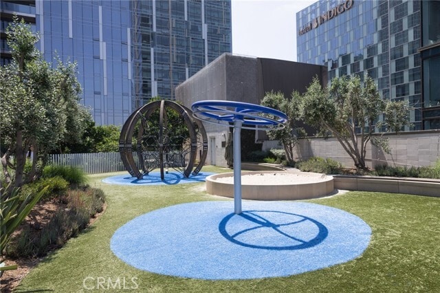 Building Photo - 877 Francisco St