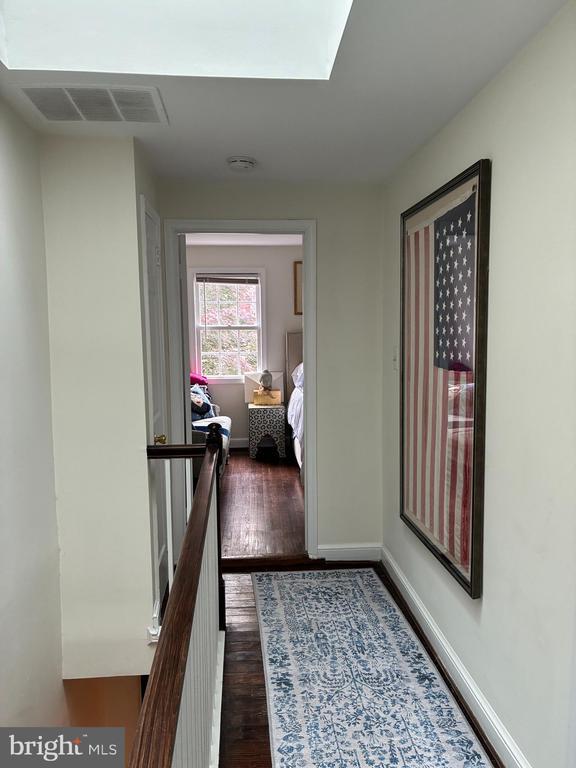 Building Photo - 503 Wilkes St