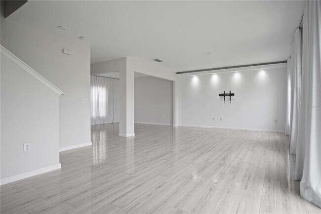 Building Photo - 137 Piave St