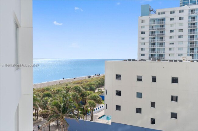 Building Photo - 7135 Collins Ave