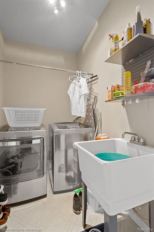 Building Photo - 29260 Weston Dr